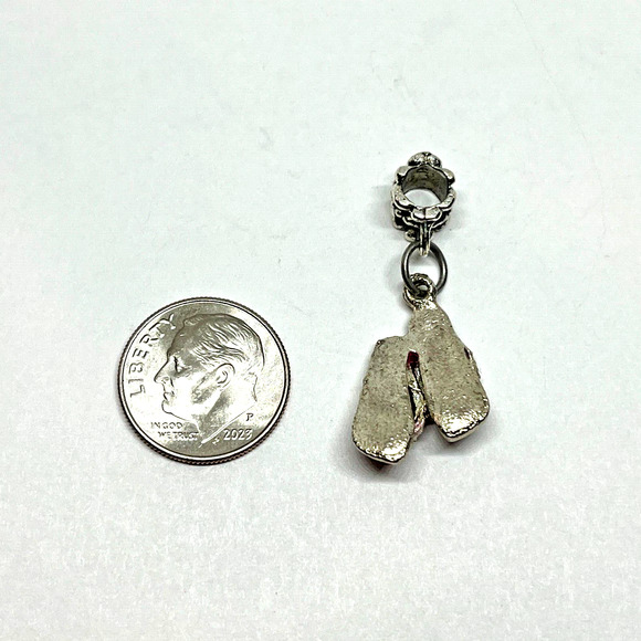 Sandal Flip Flop Vintage Beach Charm Dangle for European Bracelet or Necklace - Picture 3 of 3